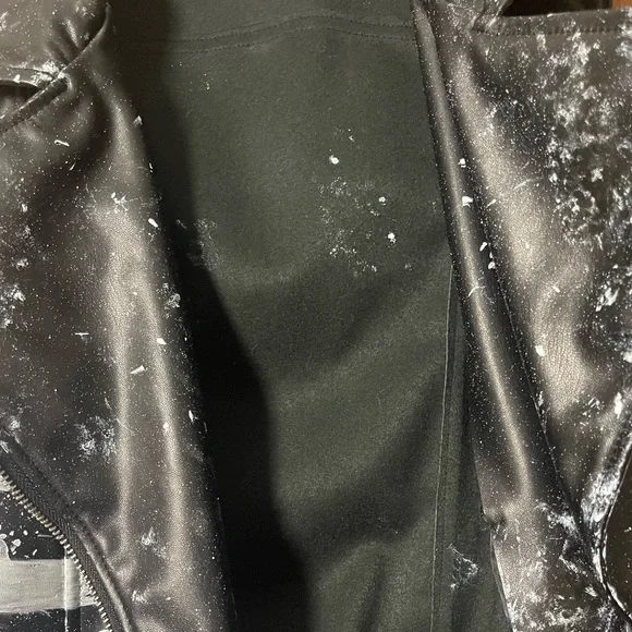 Skeleton Print Black Leather Vest (sz L) - Picture 4 of 14